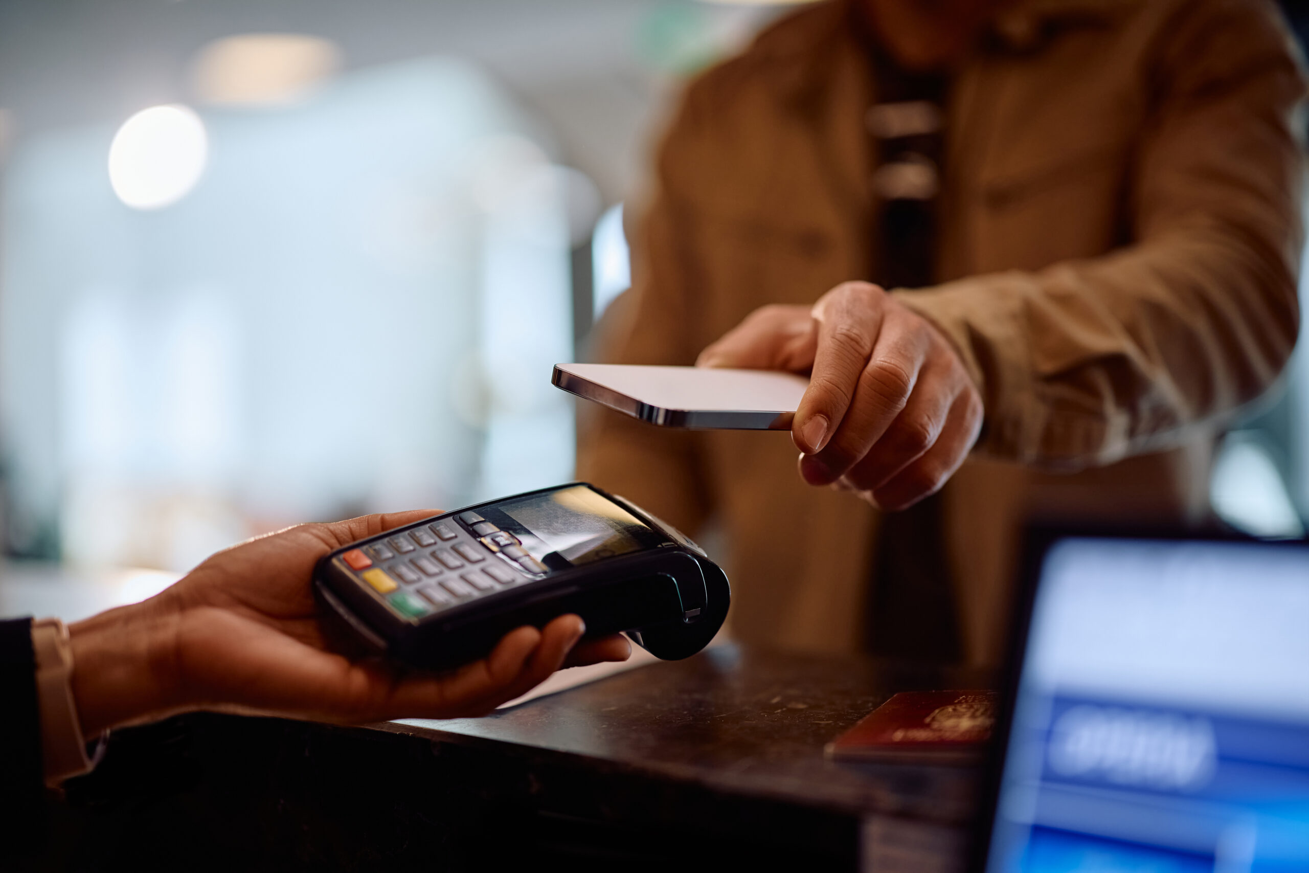What is Early Direct Deposit and How Does it Work?